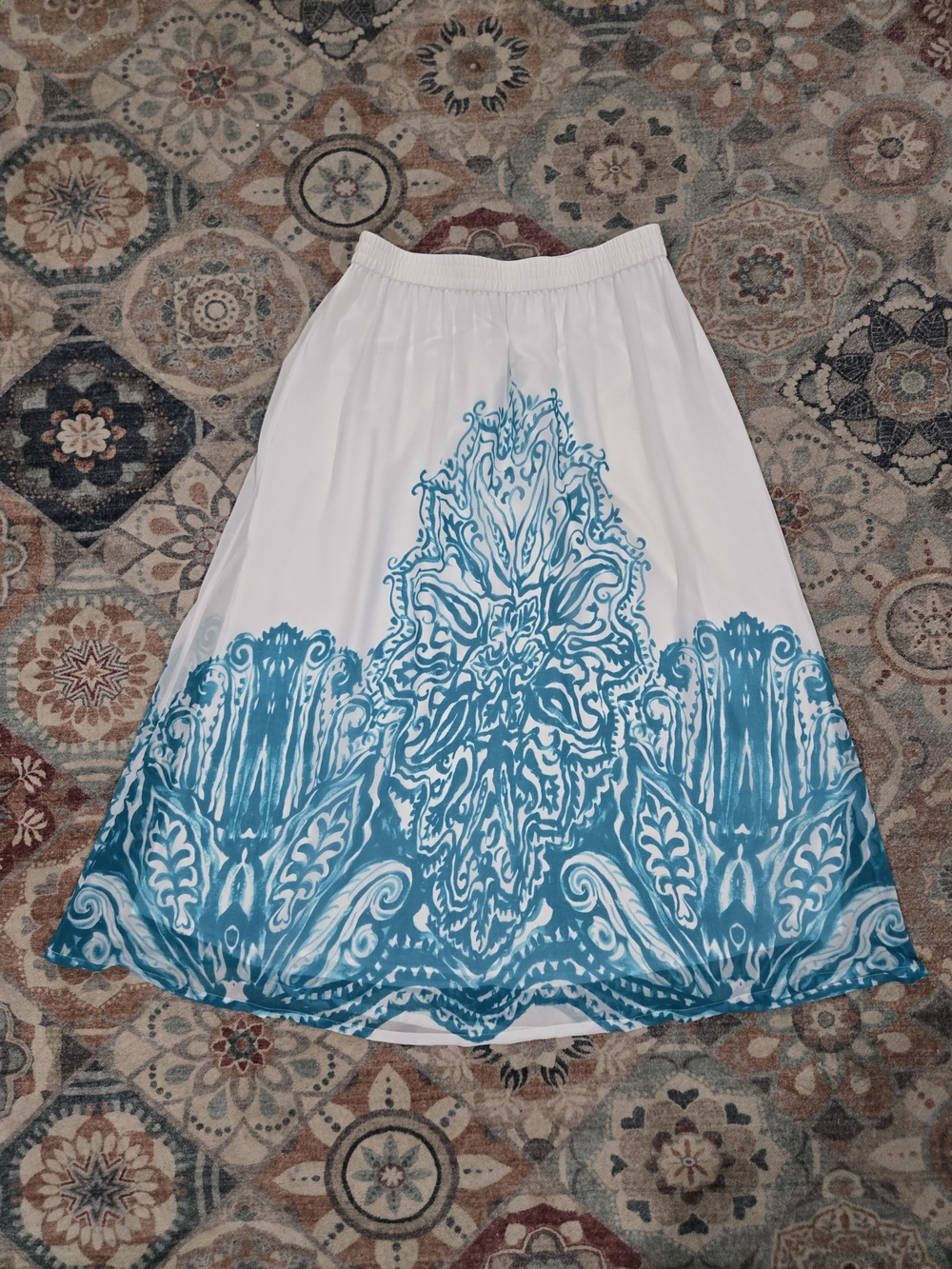 Soft Surroundings White Maxi Skirt with Teal Damask Print Large - Picture 3 of 5